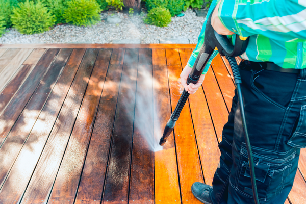 Seasonal Pressure Washing